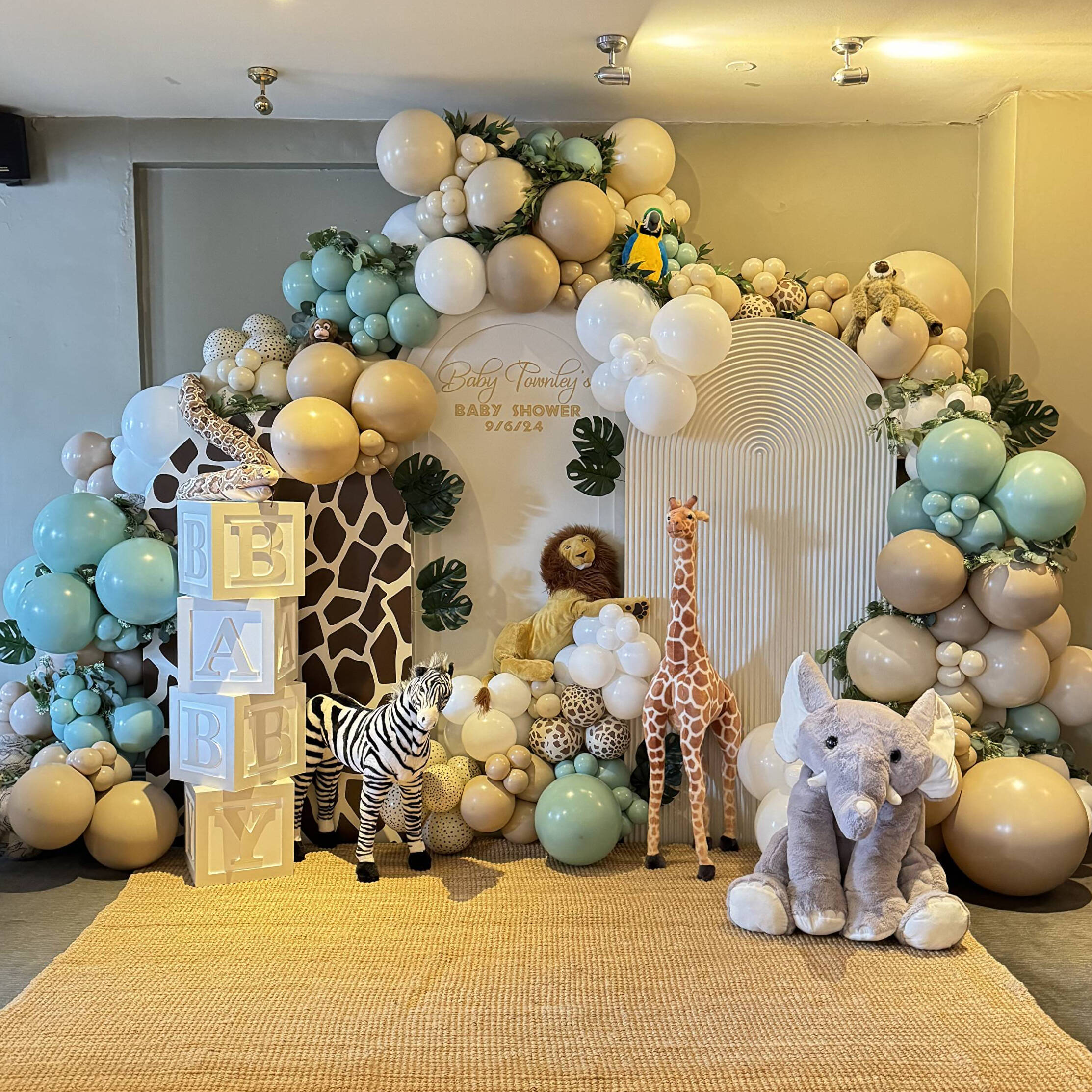 Baby decorations for baby shower discount
